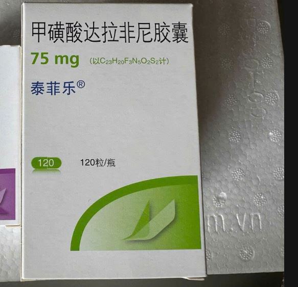 Thuốc Tafinlar (泰菲乐 / Dabrafenib) 75mg giúp làm chậm hoặc ngừng sự phát triển của tế bào ung thư