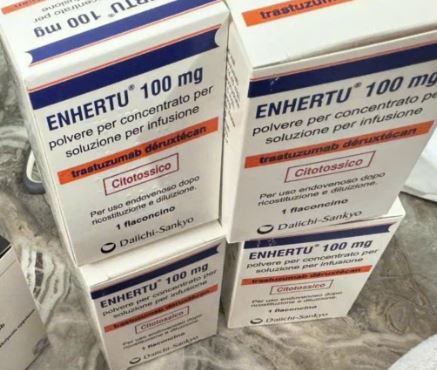 Thuốc Enhertu 100mg điều trị ung thư vú di căn