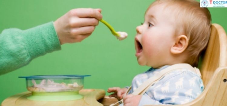 Tham khảo thực đơn 30 ngày ăn dặm cho bé 6 tháng từ các chuyên gia