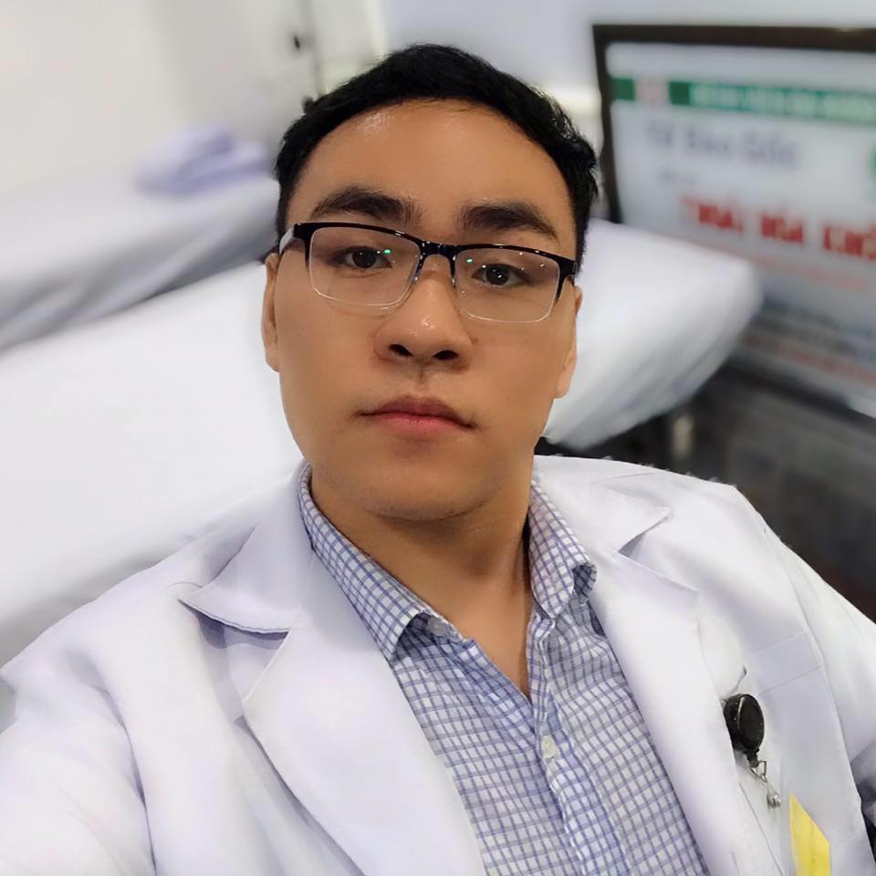 Bs. Phạm Tấn Ph&aacute;t